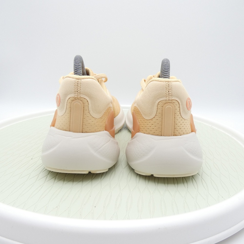 Lululemon Beyondfeel Running Shoes Haye Light Ivory Peach LW9FGCS Womens 8.5 - Picture 4 of 9